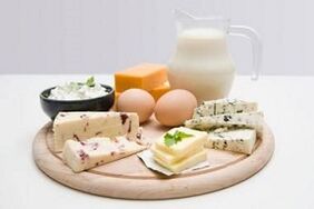 Œufs, produits laitiers allégés et produits laitiers fermentés pour une alimentation riche en protéines